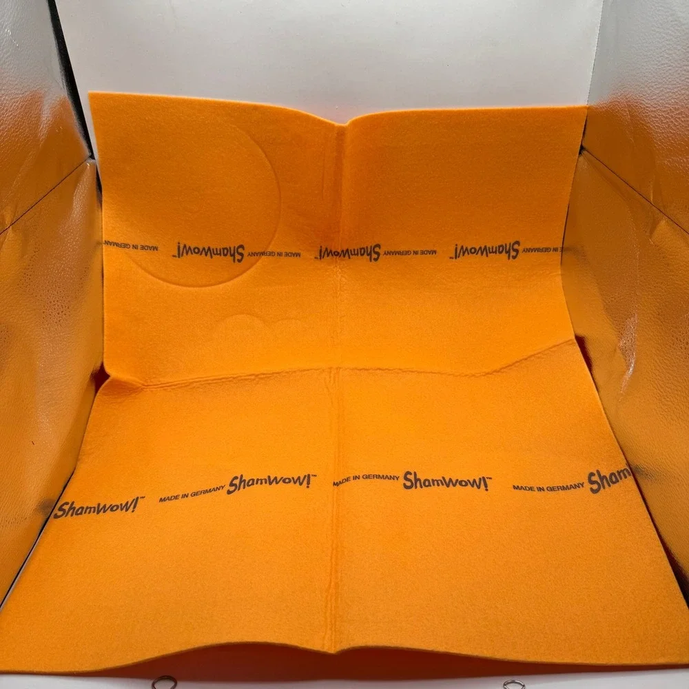 ShamWow super absorbent